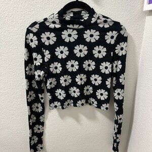 Billabong Cropped Turtleneck Size Medium